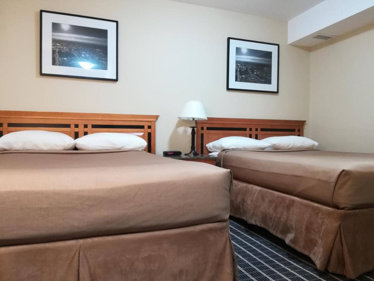 Medicine Hat Inn & Suites Εξωτερικό φωτογραφία