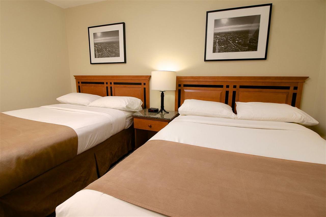 Medicine Hat Inn & Suites Εξωτερικό φωτογραφία